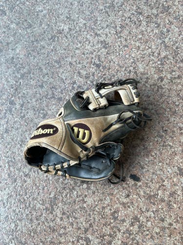 Wilson A2000 11.25in Infield Glove