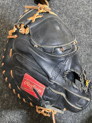 Used Right Hand Throw 33.5" Renegade Baseball Glove