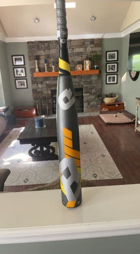 Used 2016 DeMarini (-5) 27 oz 32" CF8 Bat