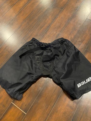 Used Jr Large Bauer  Pant Shell Black