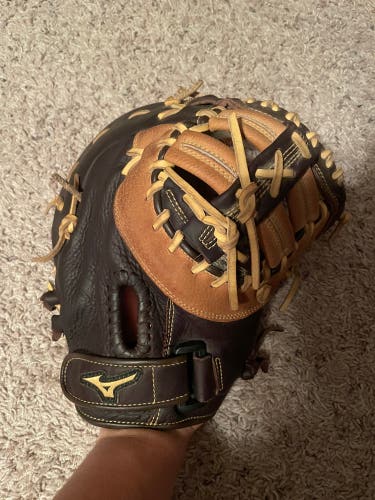 Mizuno first base mitt 12.5’