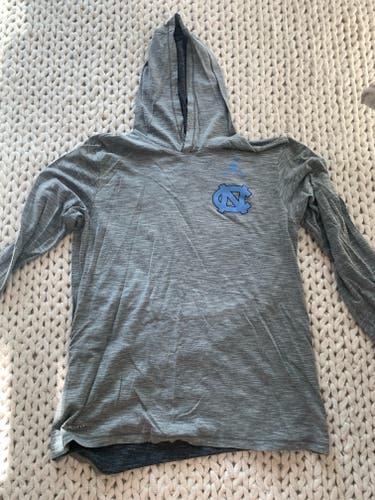 UNC Jordan Pullover/Hoodie
