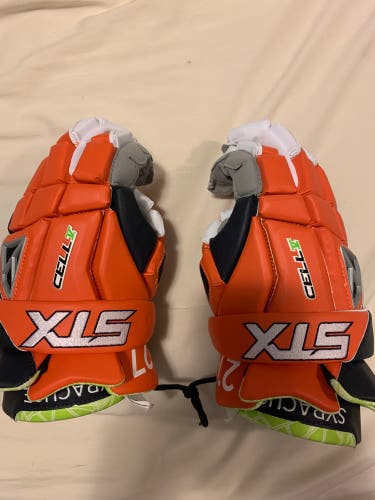 Brand New STX 13" Cell V Lacrosse Gloves