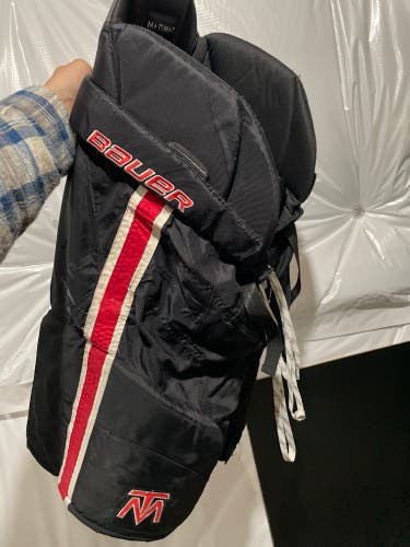 Senior Medium Bauer Nexus Hockey Pants