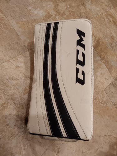 Used CCM Regular extreme flex 400