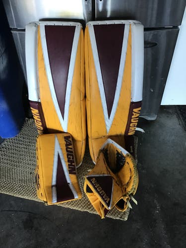 Used 33+2 Vaughn Regular Ventus SLR pro Carbon Goalie Full Set Pro Stock
