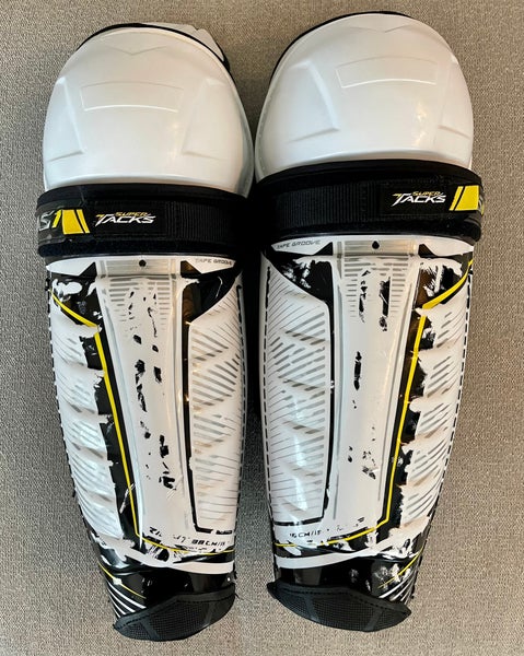 Used CCM Super Tacks AS1 Shin Pads