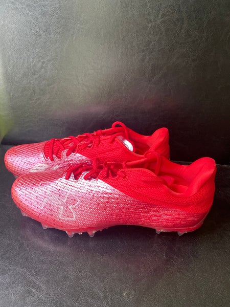 Under Armor Blur Cleats