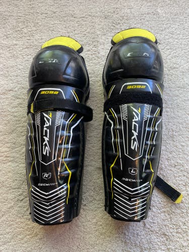 CCM Tacks 3092 Shin Pads