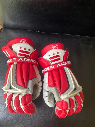 St. John’s College High School Gloves