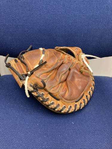 Re-laced/Reconditioned Nokona Pro Line Catchers Mitt (offers welcome)