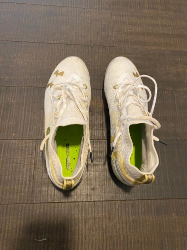 White/ Gold Under Armour Spotlight Cleats