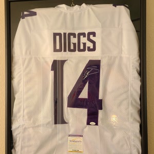 Stefon Diggs Minnesota Vikings jerseys autographed