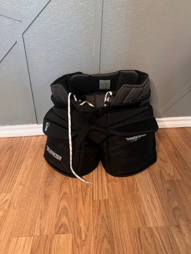 Black Used Intermediate XL Vaughn Velocity VE8  Hockey Goalie Pants