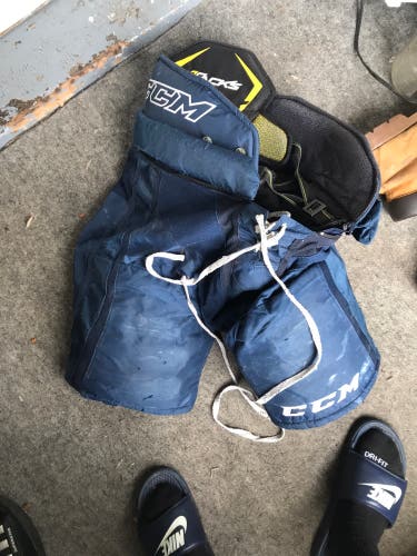 Senior Medium CCM Tacks Hockey Pants