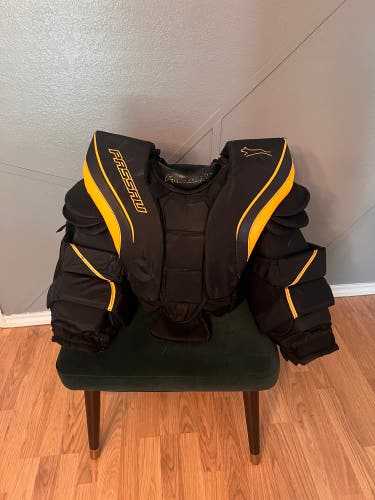 Passau Medium/Small Chest Protector