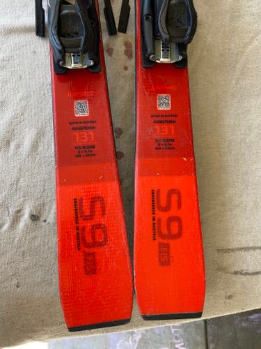 Used Atomic Redster S9 j-RP Racing FIS  With Z10 Bindings