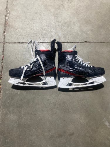 Used Bauer Regular Width  Size 9 Vapor 2X Hockey Skates