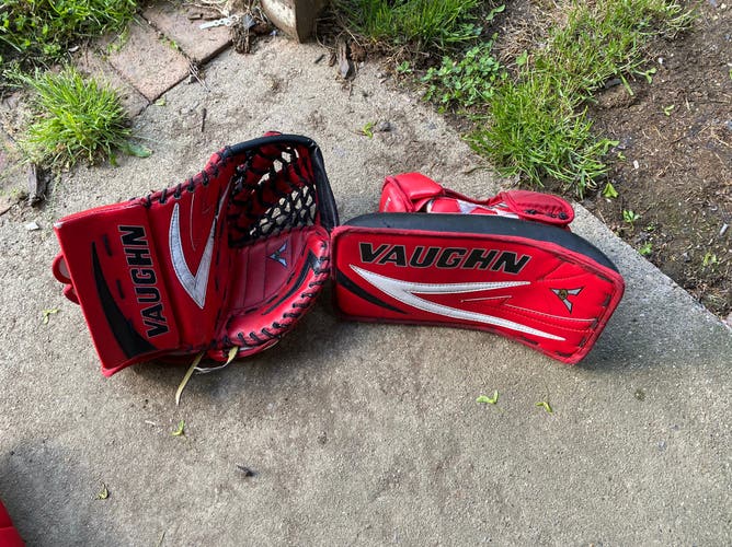 Vaughn Velocity V5 Used Regular Glove And Blocker