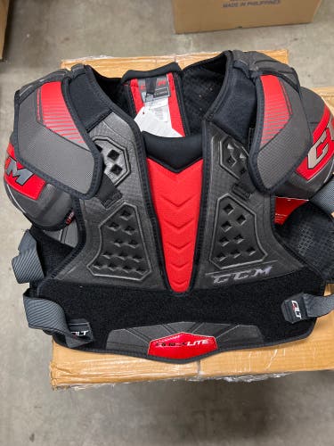 Senior Extra Large CCM QuickLite Shoulder Pads