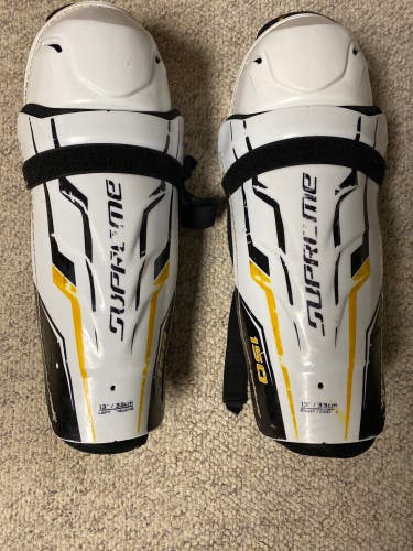 Supreme Hockey Shin Pads 150