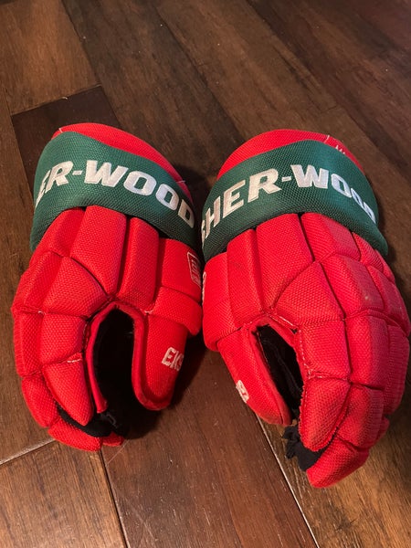 Team Hungary Sher-Wood 14" Gloves
