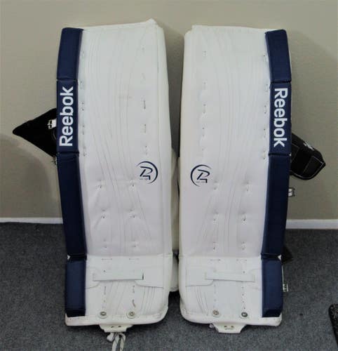 33"+ 2 Reebok 14K Senior Goalie Pads
