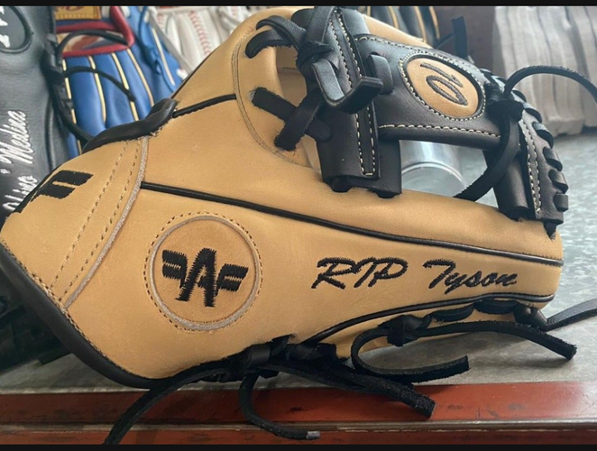 New Right Hand Throw Infield 11.5"