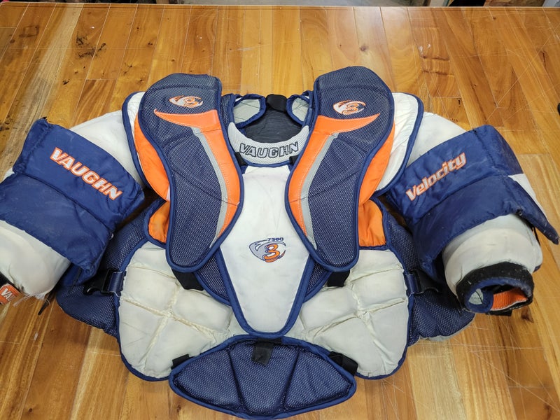 Vaughn Velocity V3 7300 Sr Medium Goalie Chest Protector