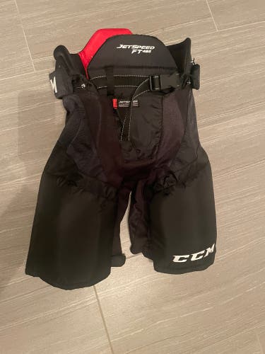 Very Lightly Used Medium CCM  JetSpeed FT485 Hockey Pants