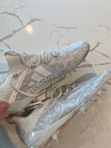 New Size 10 (Women's 11) Adidas Cleats