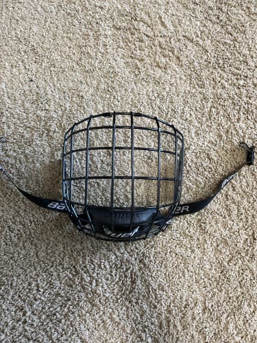 Small Bauer RBE Oreo III Cage
