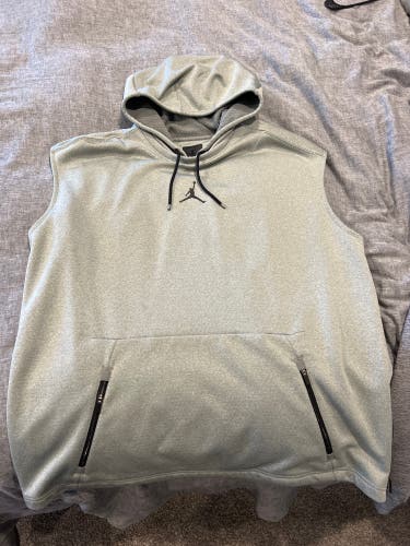 Gray Used XXL Jordan Sweatshirt
