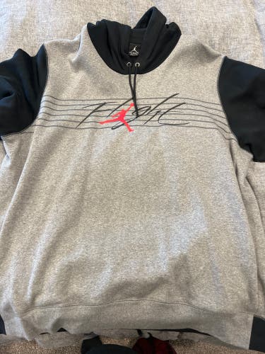 Used XXXL Air Jordan Sweatshirt