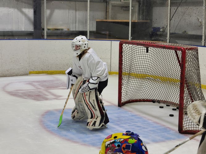 Used Goalie Bauer GSX Prodigy Youth Glove and Blocker Set