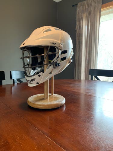Player's Cascade CS-R Youth Helmet