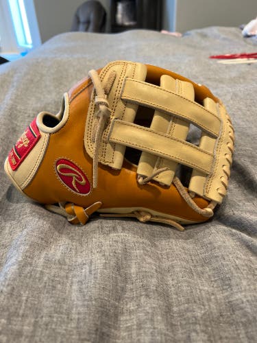 Right Hand Throw 11.75" Heart of the Hide Baseball Glove
