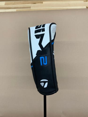 Preowned RH 2021 TaylorMade SIM2 MAX Fairway Wood - Ventus Blue 5 Graphite - Senior