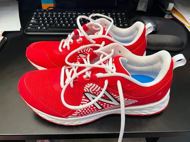 Lightly Used Men's Size 11.5 (Women's 12.5) New Balance