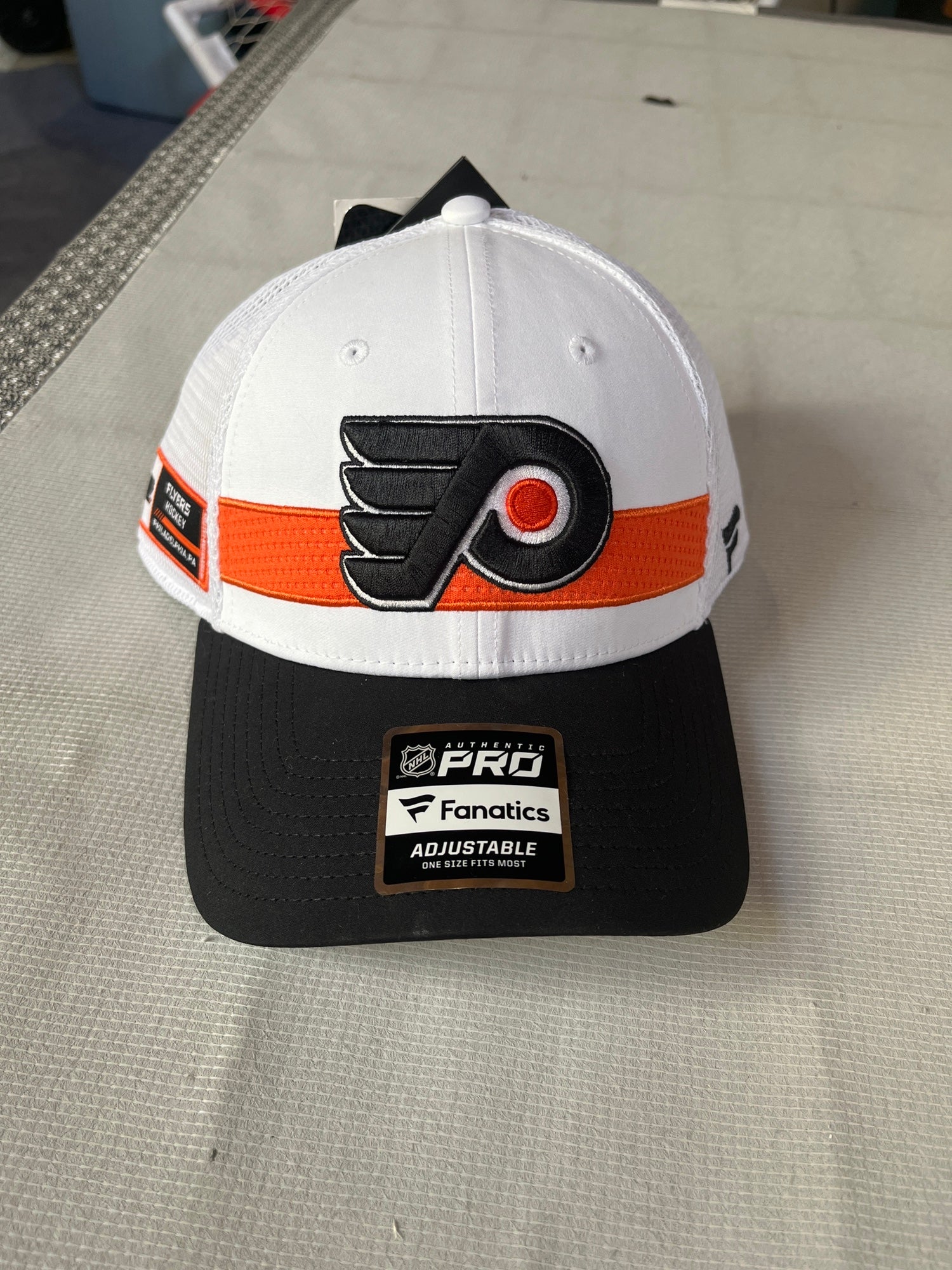 Philadelphia Flyers NHL '47 Brand Imprint Headline Hoody –