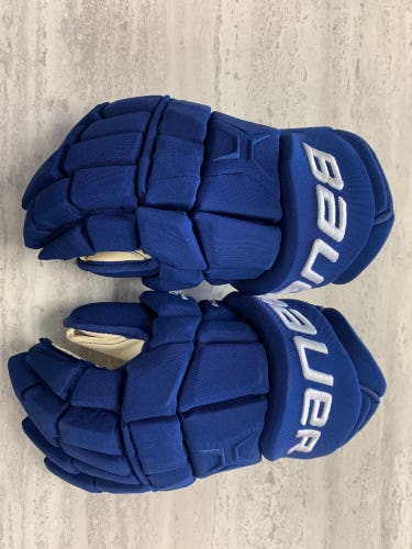 Toronto Maple Leafs 3rd Jersey Gloves Bauer 15" Pro Stock Supreme TotalOne MX3 Gloves