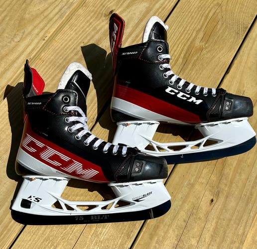 CCM Pro Stock Size 7.5 JetSpeed FT4 Pro Hockey Skates (Made In Canada / Barely Used)