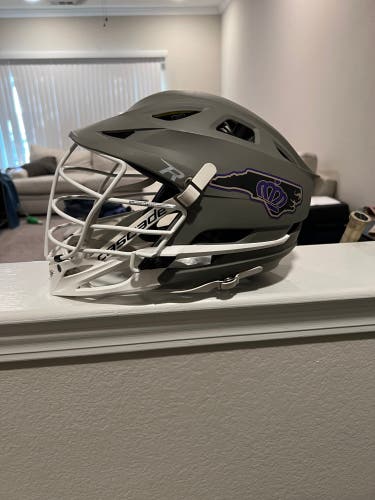 Matte Gray White Face-mask Cascade R Helmet