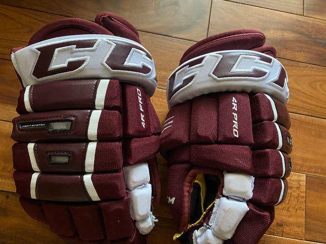 Peterborough Petes CCM HG4R Pro 13" gloves