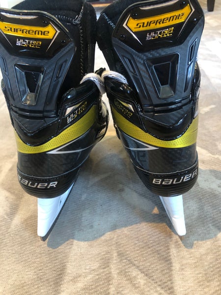 Brand new Bauer Supreme Ultra Sonic hockey skates. Mens senior. Size 7.5 Fit 1.