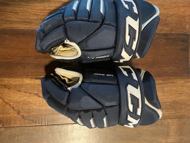 CCM 14" Pro Stock Tacks 4 Roll Gloves