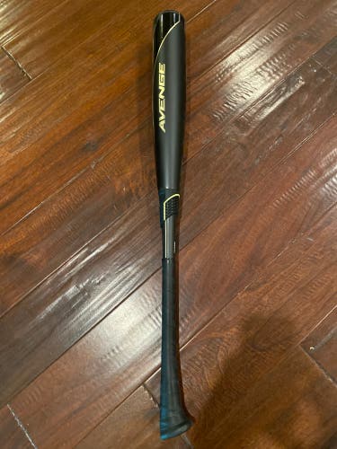 2020 Axe Avenge (-8) 23 oz 31" Bat