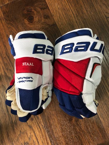 New Bauer Vapor APX2 Pro Gloves Senior Pro Stock 14"