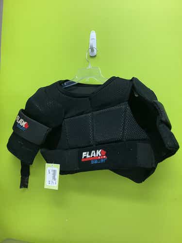 Used Bauer Flak Md Hockey Shoulder Pads