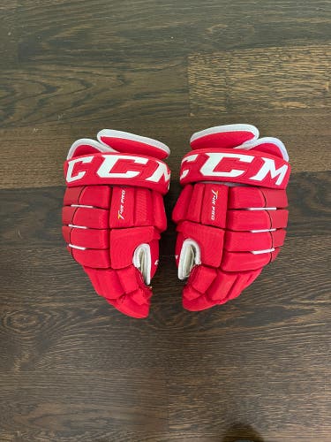 Used CCM 13" Tacks 4 Roll Pro Gloves